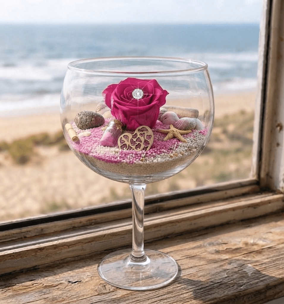 rose éternelle rose dans une coupe